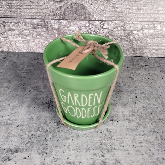 Rae Dunn green planter - Picture 4 of 7